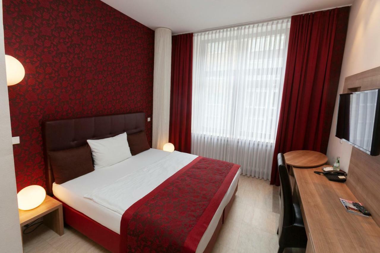 Hotel Prinz Anton Dusseldorf Ngoại thất bức ảnh
